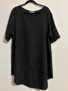 bryn Walker Black Short Sleeve Tunic - Relaxed Linen Blend